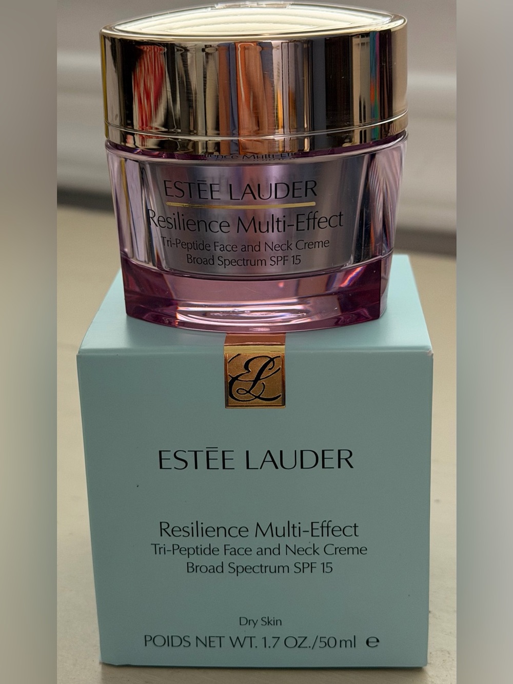 Estée Lauder Resilience Multi-Effect Tri-Peptide Face and Neck Cream